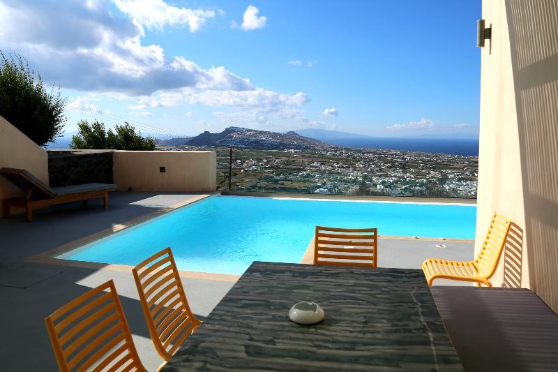 North Santorini A Luxury Spa Hotel Pyrgos Kallistis Exterior photo