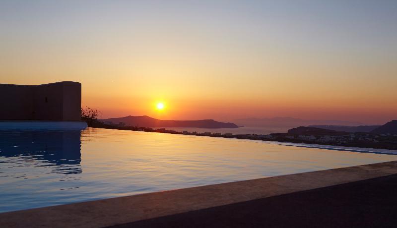 North Santorini A Luxury Spa Hotel Pyrgos Kallistis Exterior photo